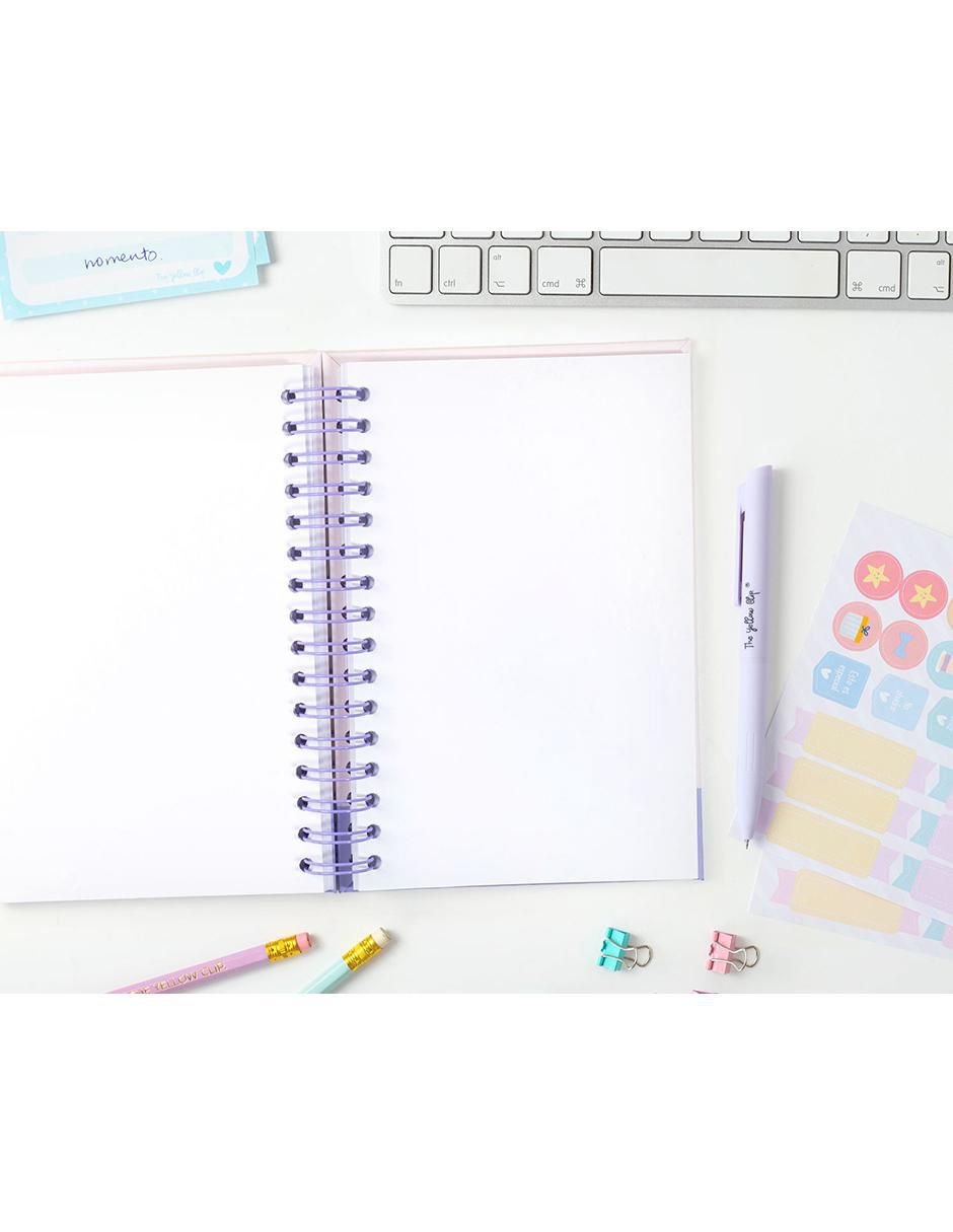 Cuaderno hoja a rayas y blanca