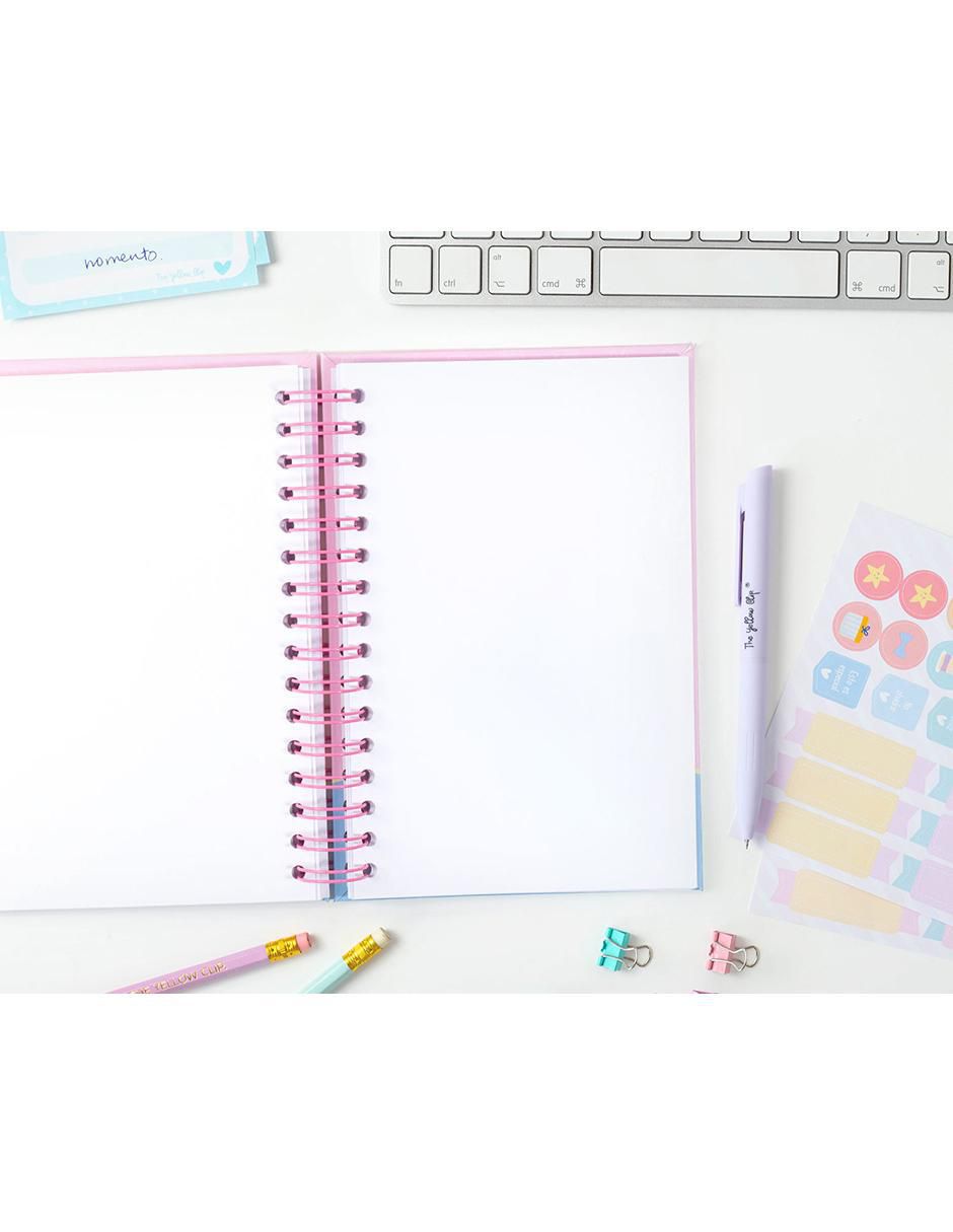Cuaderno hoja a rayas y blanca 7