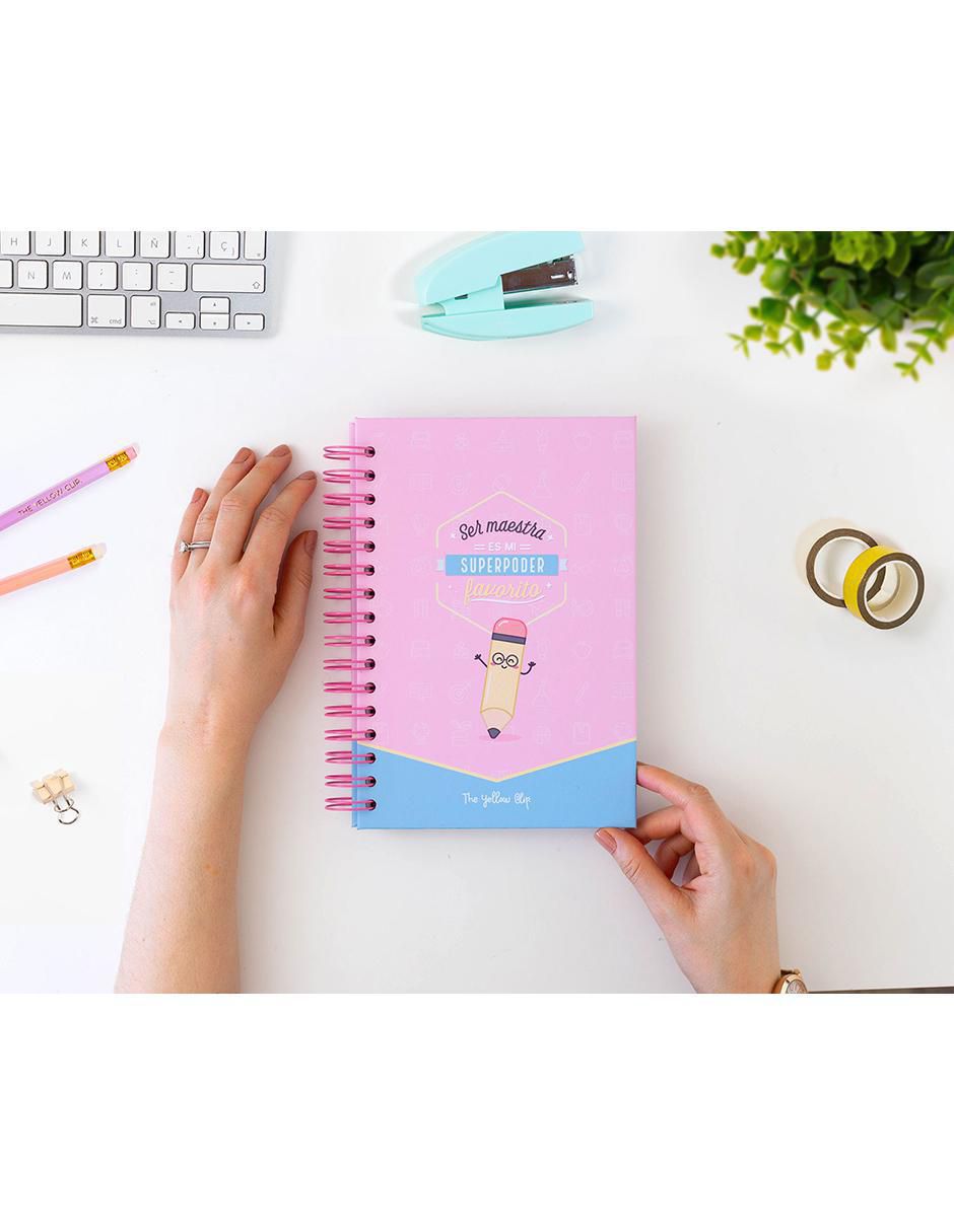 Cuaderno hoja a rayas y blanca